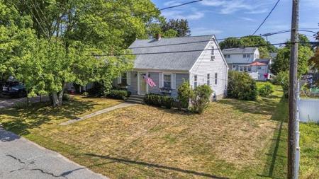 132 Jackson Ave