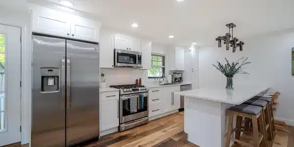 11 Rice St