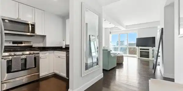 1 Nassau St