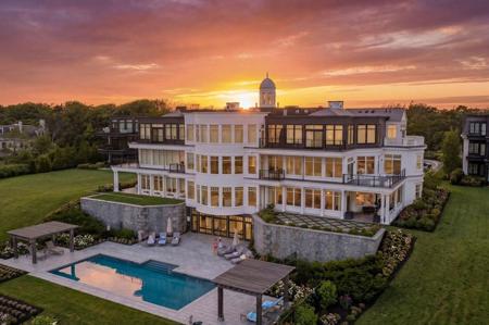 35 Littles Point Road
