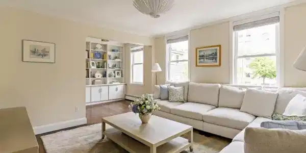 30 Cross St