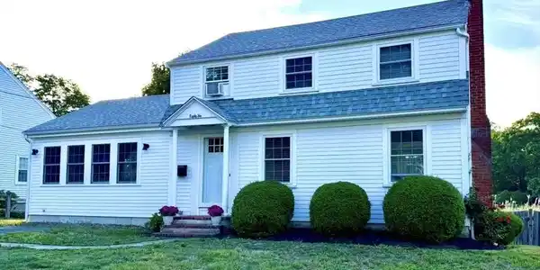 86 Abigail Adams Cir