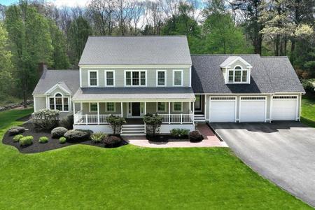 185 Booth Hill Rd
