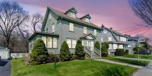 17 Nason Rd
