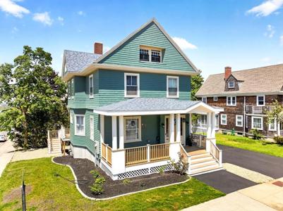 710 High St