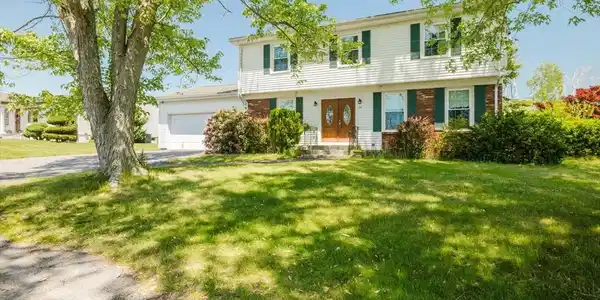 80 Wellesley