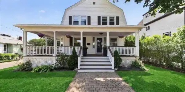 93 Sachem St
