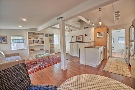 5 Gardonia St