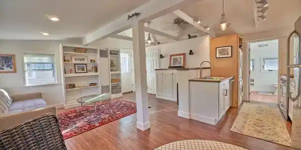 5 Gardonia St