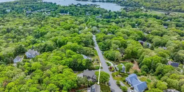73 Westmoreland Dr