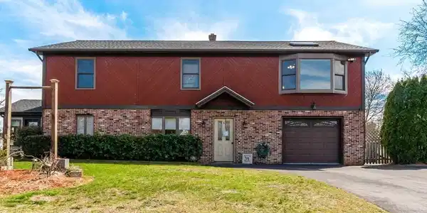 5 Daniel Ln