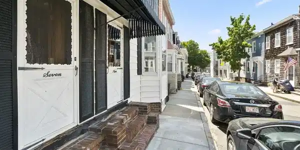 7 Grimes St