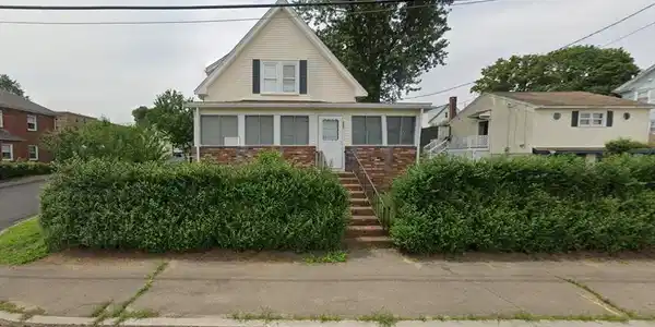 222 Neck Street