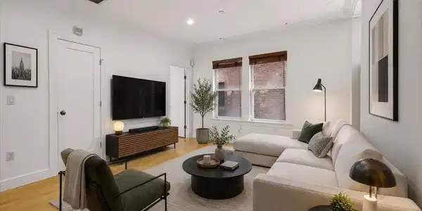 7 Stillman Pl