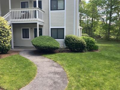 196 Eaton Lane