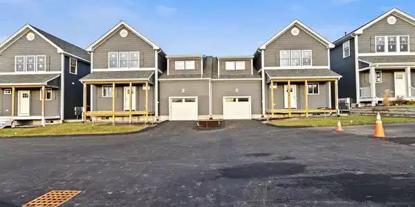 1 Wildwood Lane