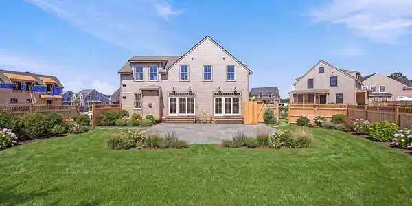 18 Honeysuckle Drive