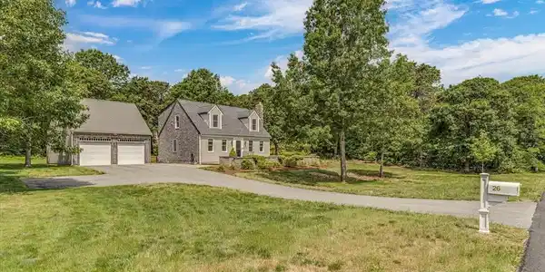26 Sandy Meadow Way