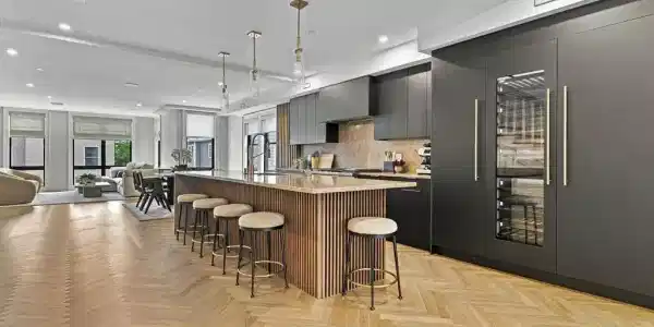 532 E. 3rd Street