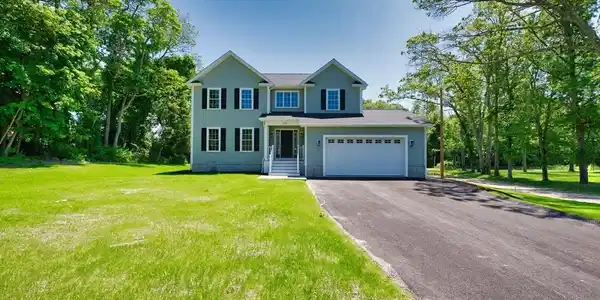 526 Old Warren Road