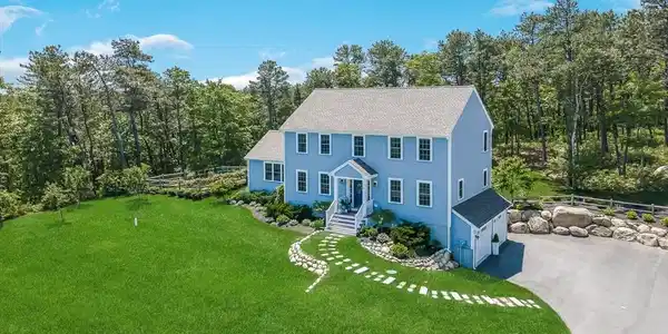 74 Nautical Way