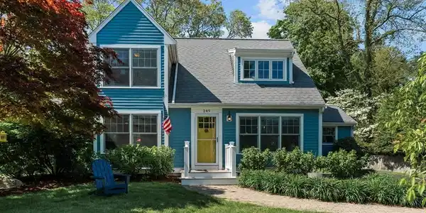 249 Beechwood St