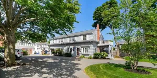 209 Humphrey Street