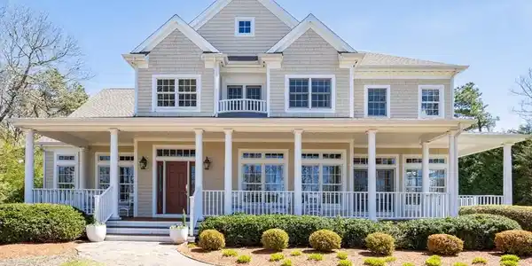 24 Highwood Ln