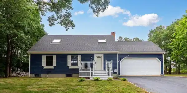 58 Carl Landi Cir