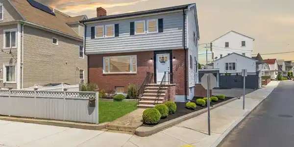 56 Ambrose Street