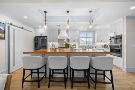 230 Proctor Ave