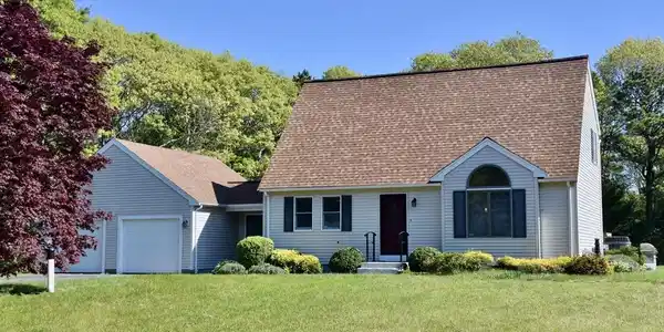 8 Great Rock Rd