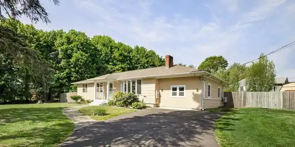 527 Brayton Ave