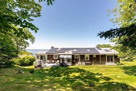 111 Rocky Hill Road