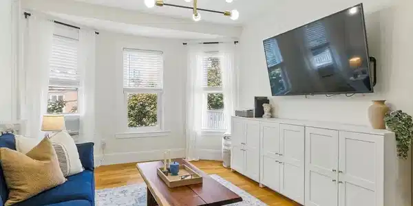 5 Pearl Ave