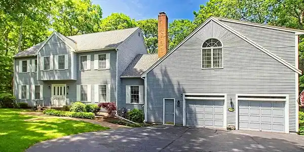 46 Clear Pond Rd