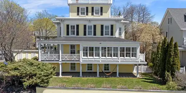 90 Puritan Road