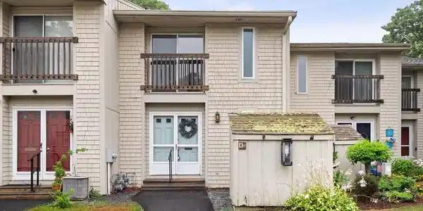 300 Buck Island Rd