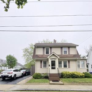 84 North Bayfield Road