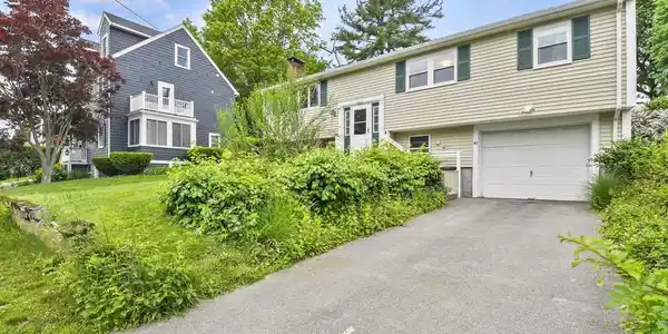 40 Winslow Rd