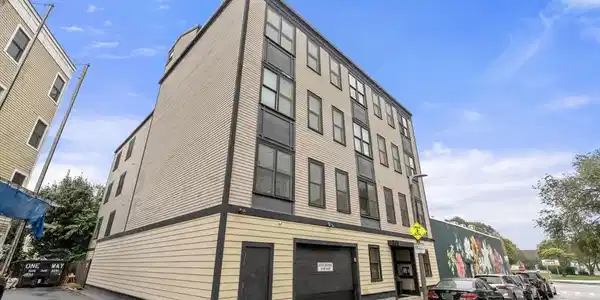 45 Vinton St