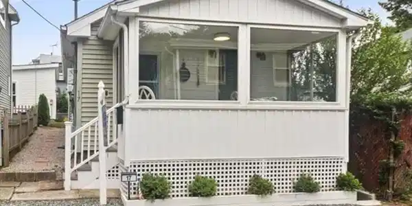 17 Landers Rd