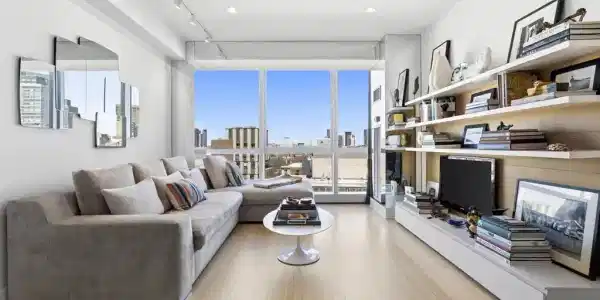110 Stuart St