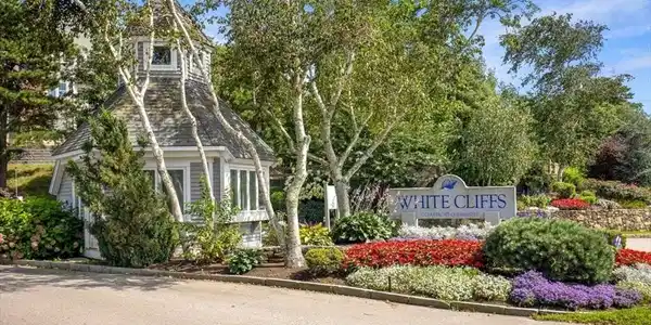 6 Westcliff Dr.
