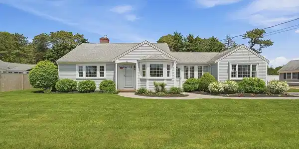 48 Davenport Rd