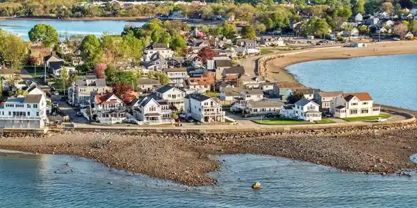 119 Fort Point Rd