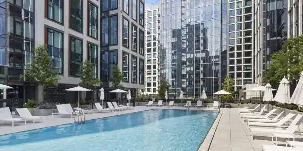 135 Seaport Blvd