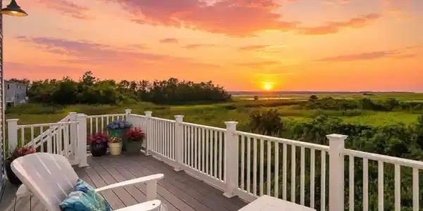 233 Beach Rd