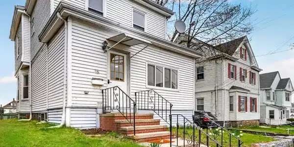 18 Clark St