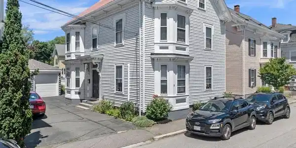 9 Boardman St